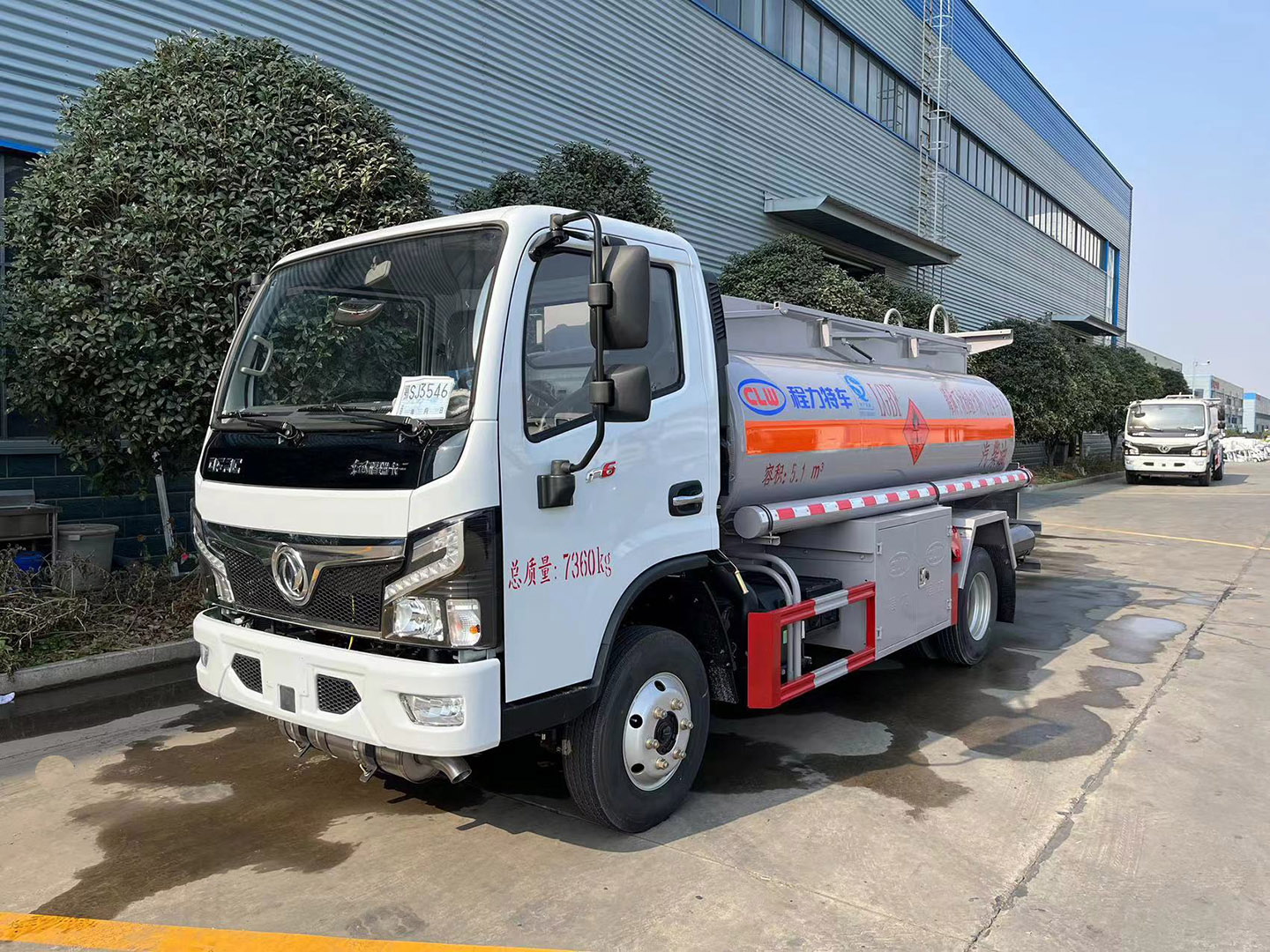 東風(fēng)小福瑞卡5方油罐車