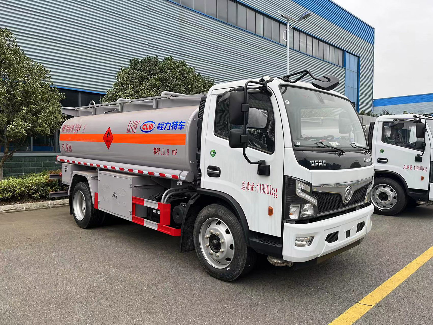國六程力牌東風10立方油罐車/加油車
