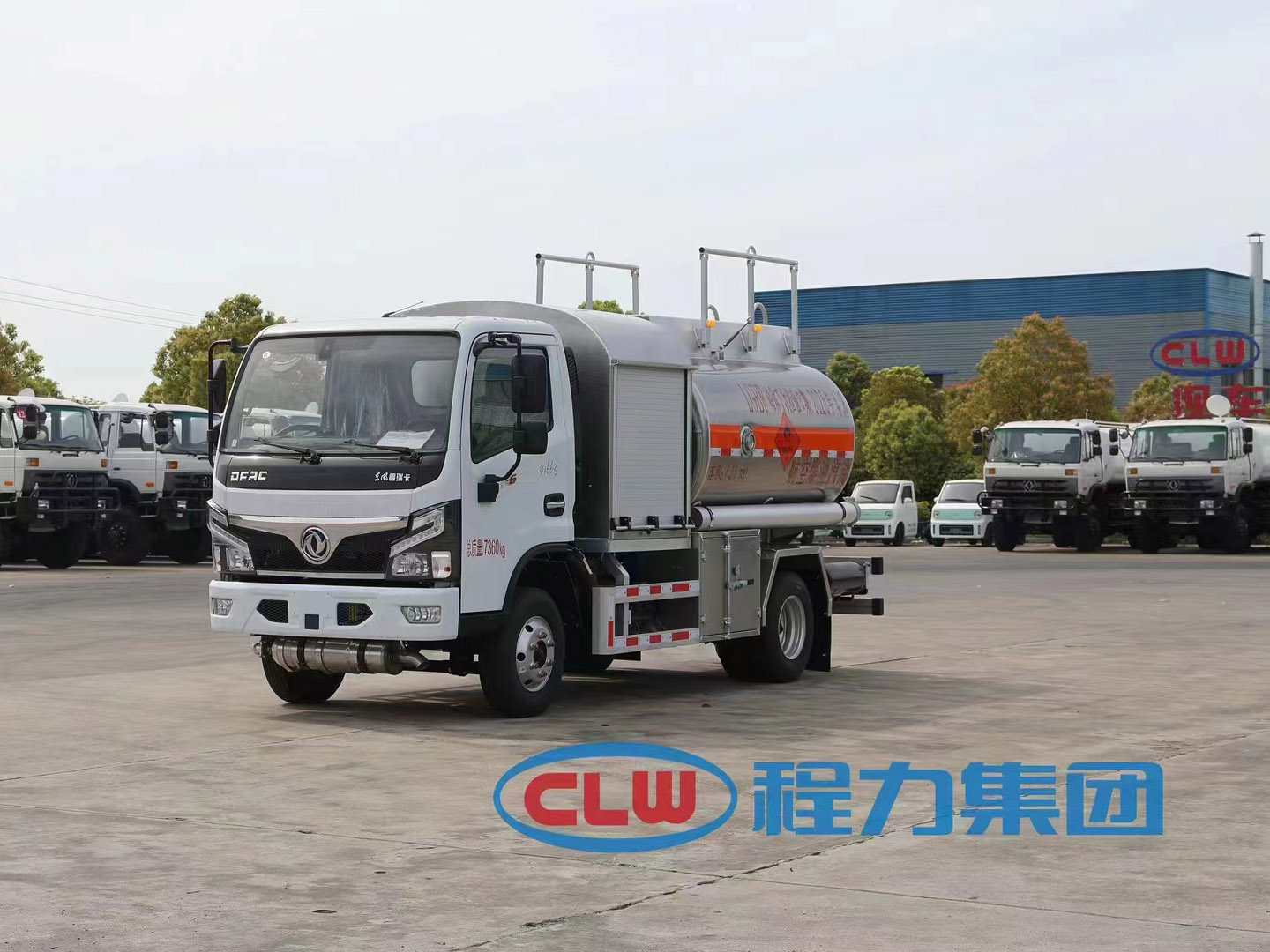 小型飛機(jī)加油車