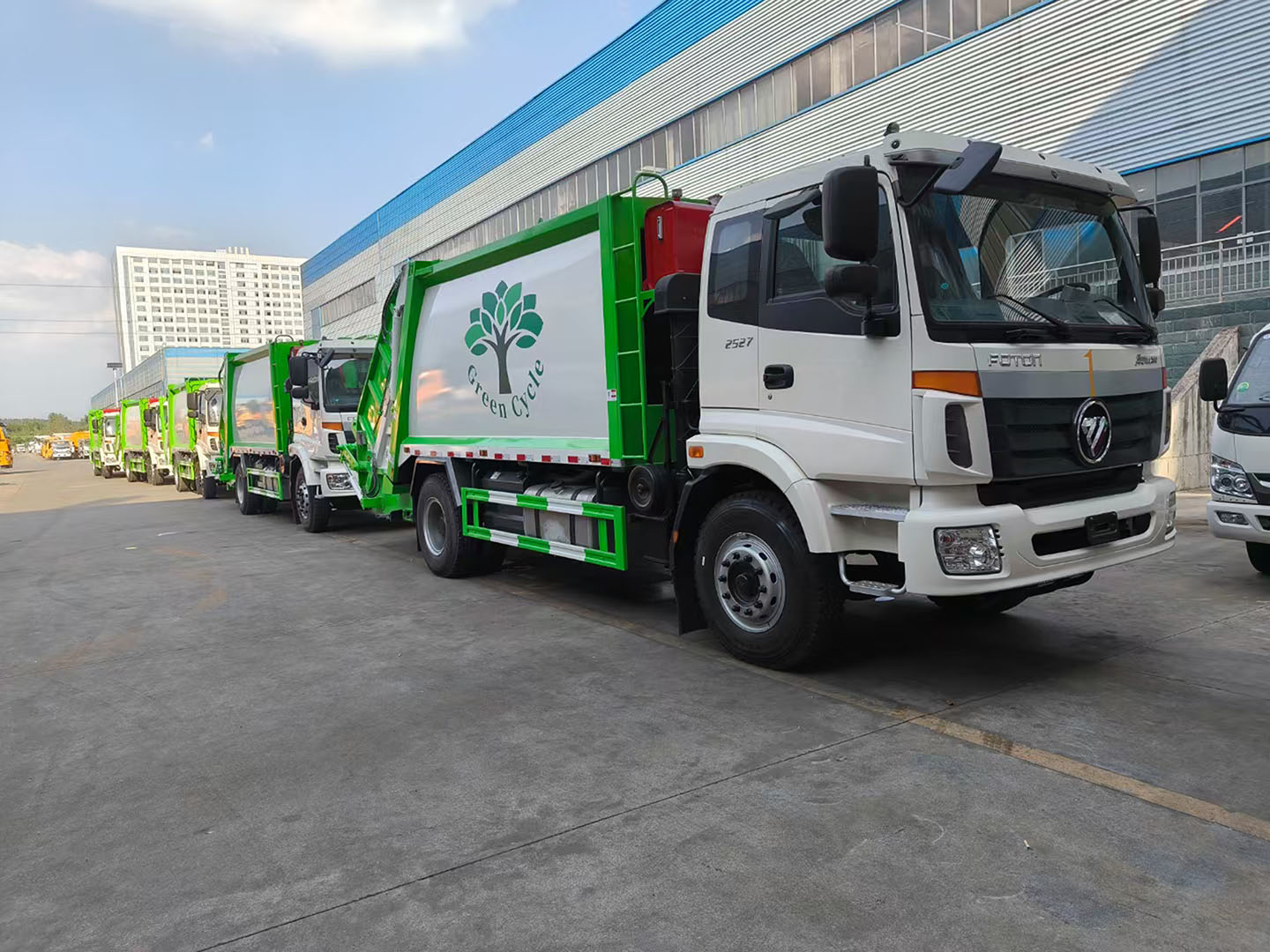 福田歐曼16立方出口壓縮垃圾車(chē)
